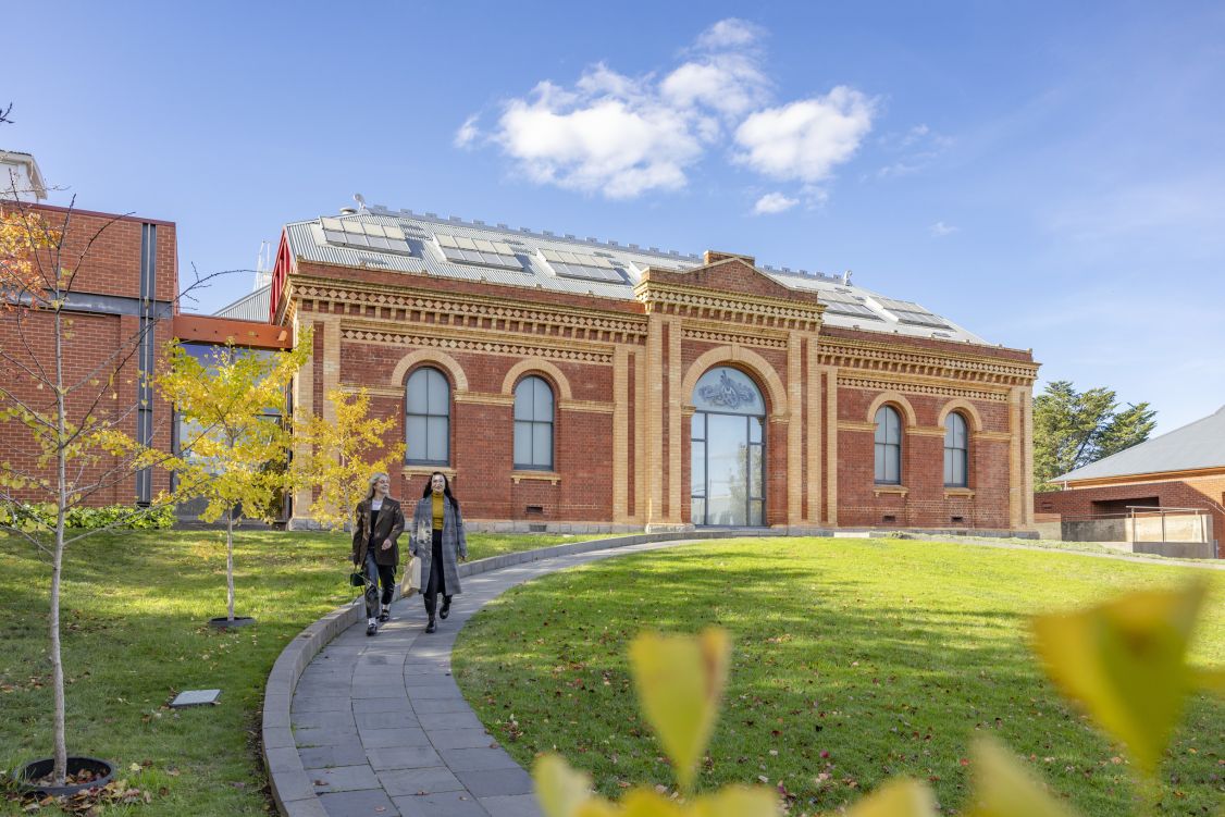 image of bendigo art gallery. 